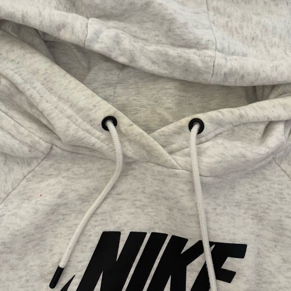 NIKE SWEATSHIRT - Picture 2 of 8